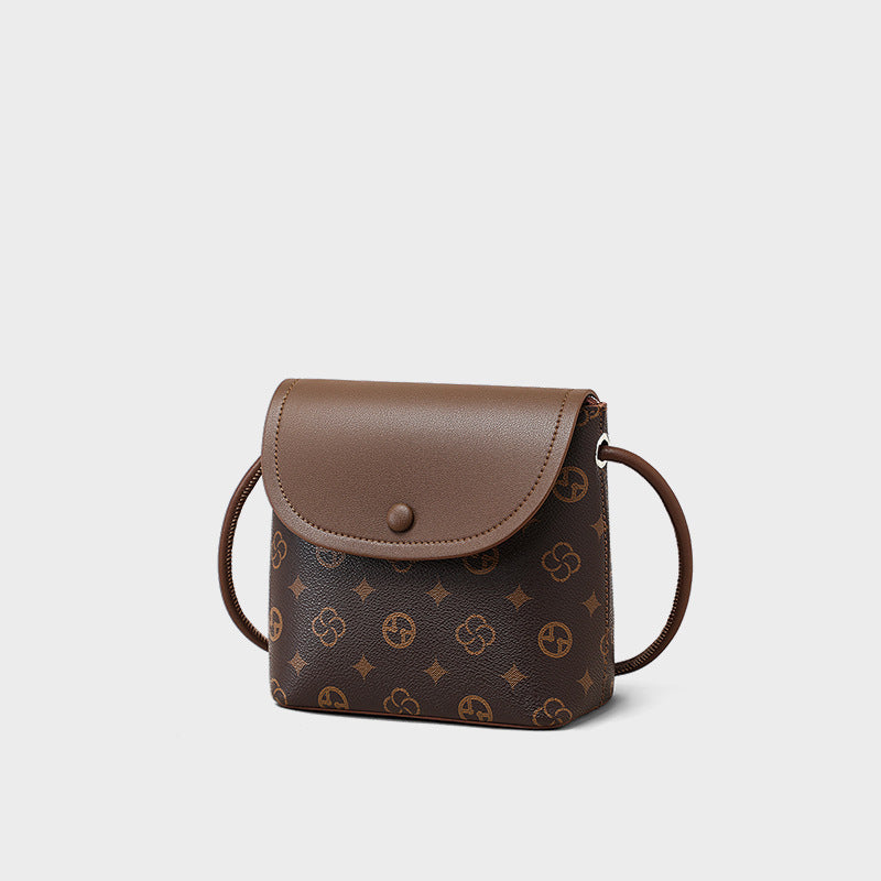 Trendy New Shoulder Bag Thats Versatile And Easy To Style